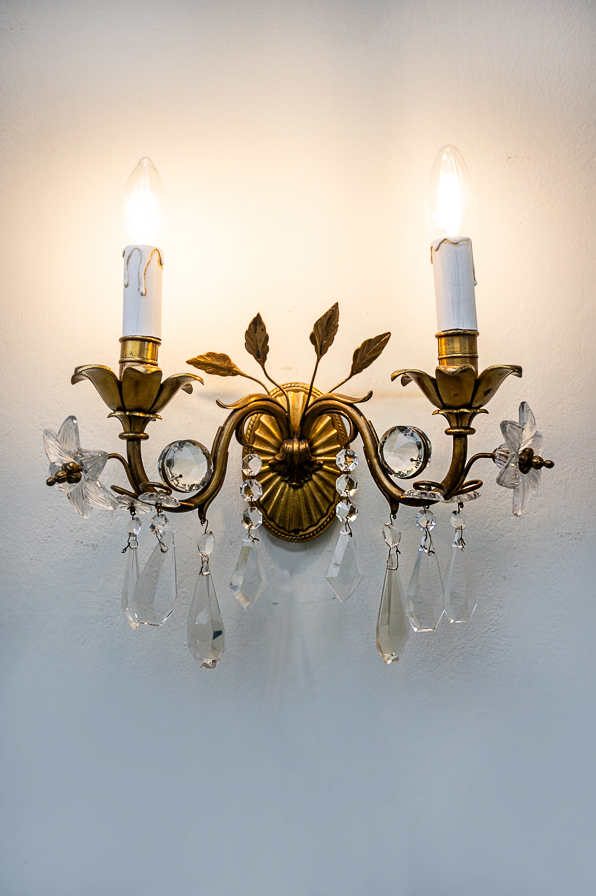 Bronze-Wandleuchter-Blüte-antik-Eyecatcher1